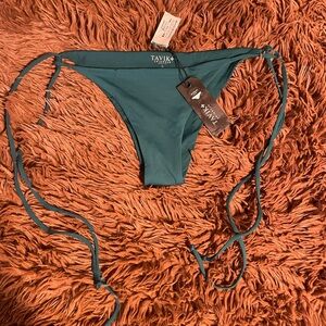 •TAVIK• Jax Swim Bottoms